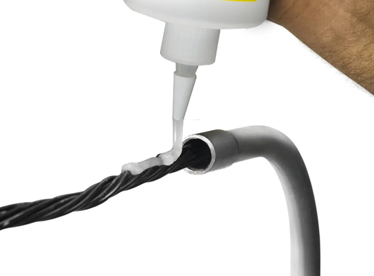 3M FE510045597 LUB-I Lubrifiant pour Tirage de Fils et Câbles, Bouteille de 0,95 L