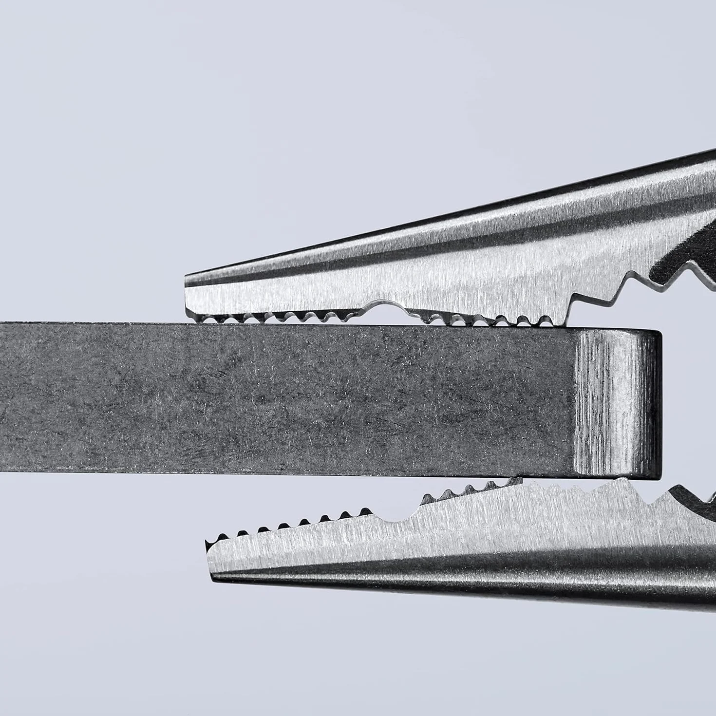 Knipex Pince universelle multifonctions gainées en plastique 145 mm, 08 21 145