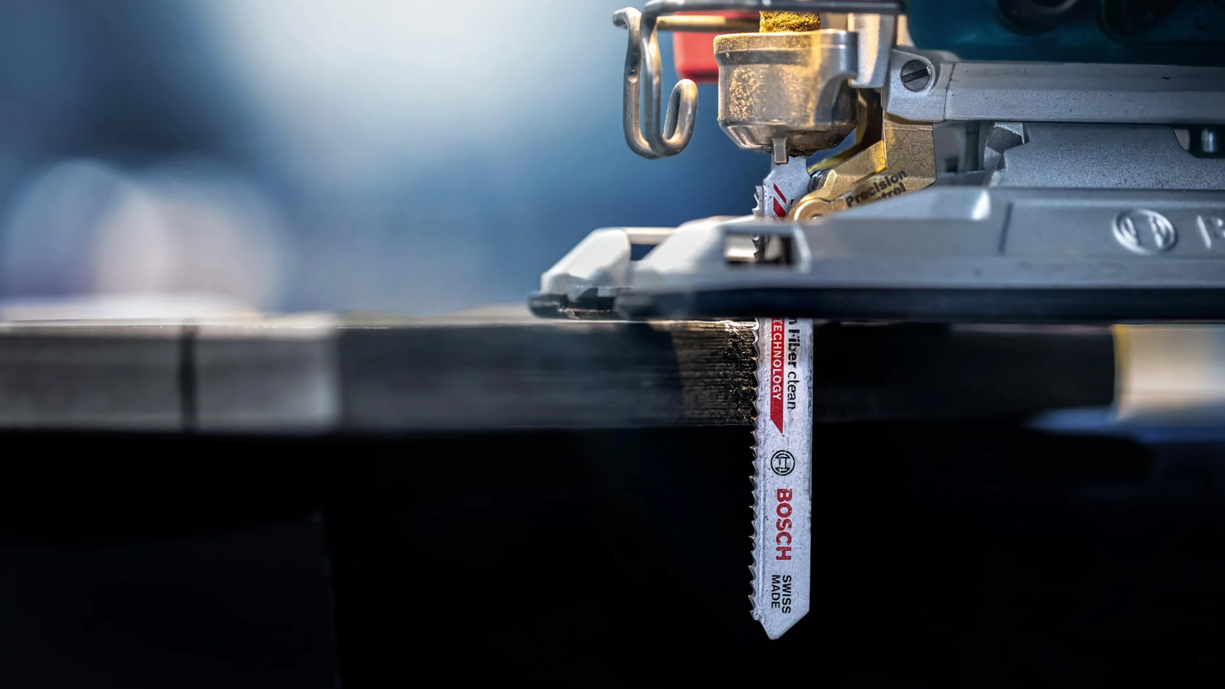 Bosch 3x Expert ‘Carbon Fiber Clean’ T 108 BHM Stichsägeblatt (für Faserkunststoffe GFK, CFK, Länge 92 mm, Professional Zubehör Stichsäge)