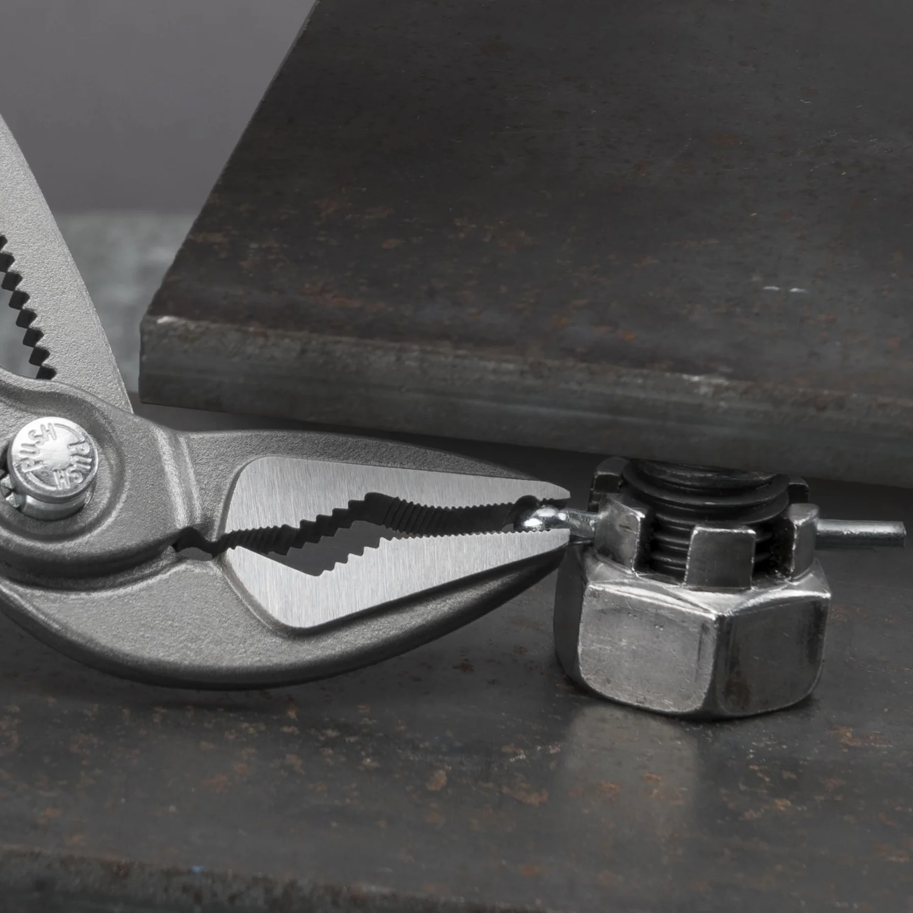 KNIPEX Cobra ES Pince multiprise ultra-effiléerise atramentiséeaines PVC anti-dérapantes 180, 87 51 180