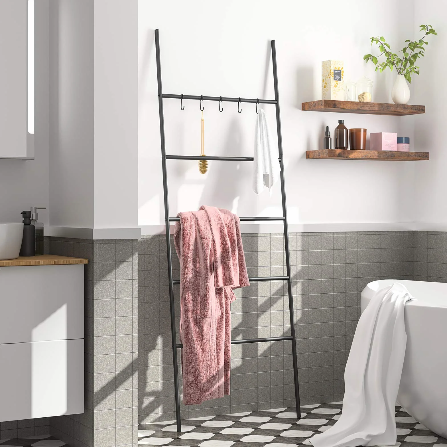 HOOBRO Étagère Échelle, Porte-Serviettes, avec 5 Amovibles Crochets, 58 x 177 cm, Gain de Place, Stable, pour Bain, Salon, Chambre, Bureau, Style Industriel, Montage Facile, Noir EBK62CJ01
