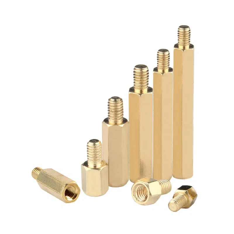 50 Pièces M5 Entretoise en laiton Vis Extrémité unique Mâle Femelle Fileté Hex Standoffs PCB Carte mère Hexagonal Pilier Assortiment Kit