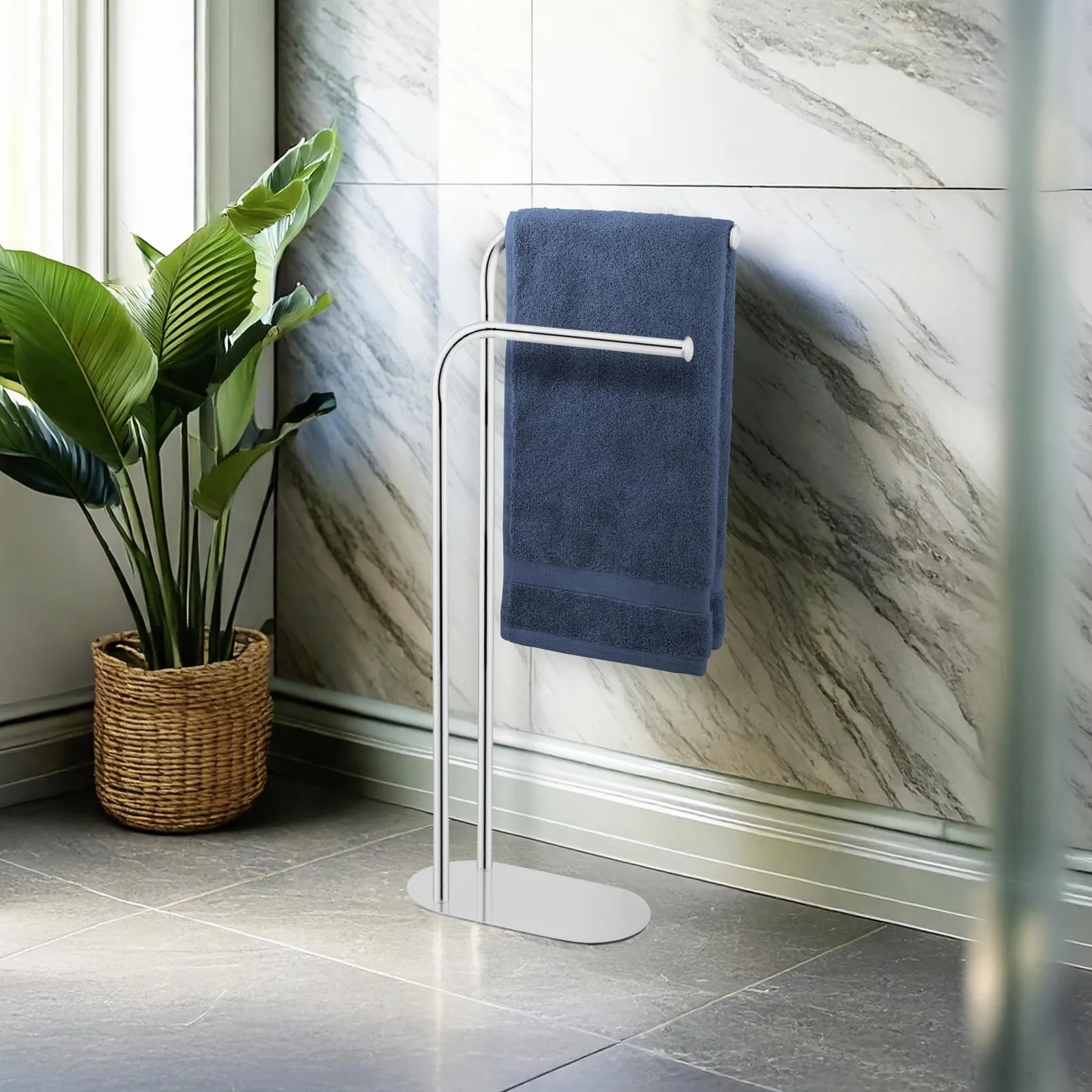 Porte-Serviettes Mod. Levante Support Serviette et Manteaux autoportant Design Salle de Bain en Acier Inoxydable 30x79x17 cm Argent Brillant
