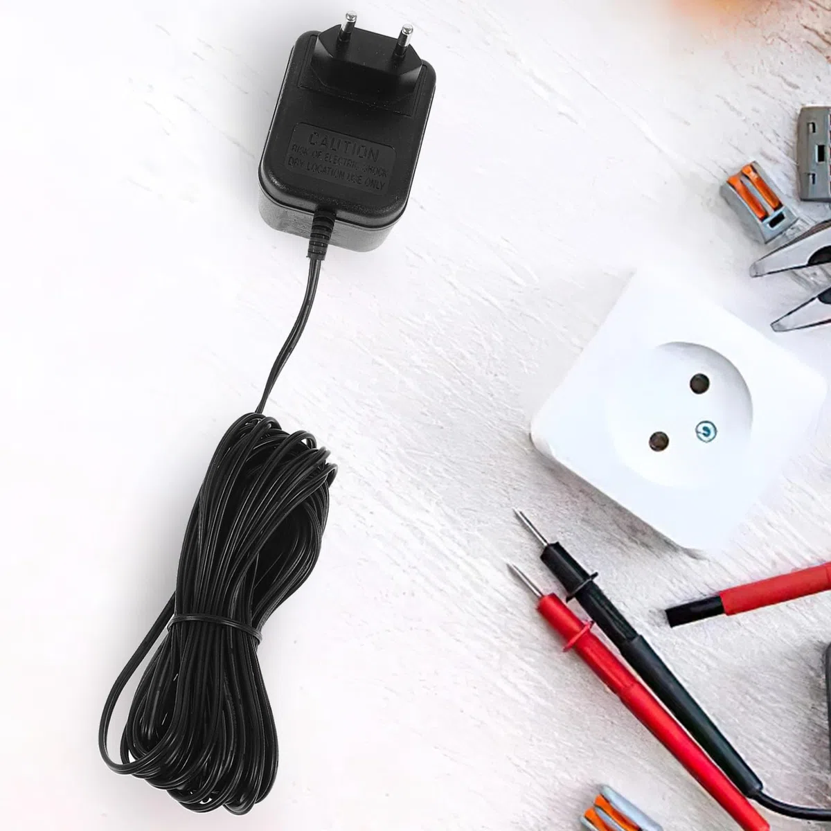 Adaptateur Secteur pour Sonnette de Porte 24v500mah Compatible Divers Systèmes de Sonnette, Câble Long, Design Élégant en Plastique Noir pour Usage Domestique