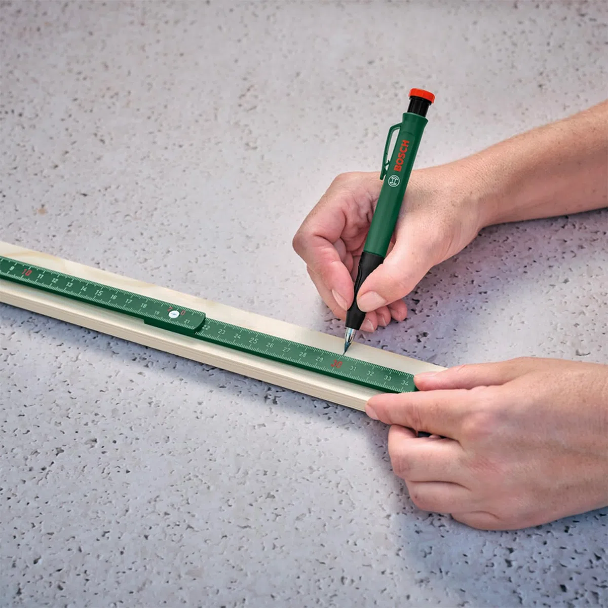 Bosch Set de marquage (alignement précis et marquage avec niveau à bulle 25 cm, mètre pliant de 2 m et marqueur pour trous profonds)