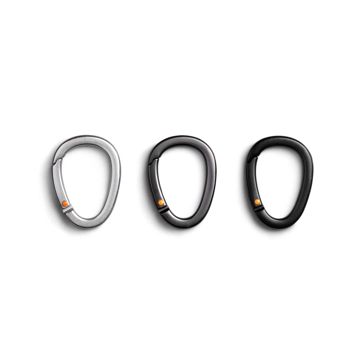 Bellroy Carabiner Trio, Mousquetons, Lot de 3 - BlackGraphiteSilver | Lot de 3 mousquetons ultralégers aux coloris intemporels pour organiser vos essentiels du quotidien