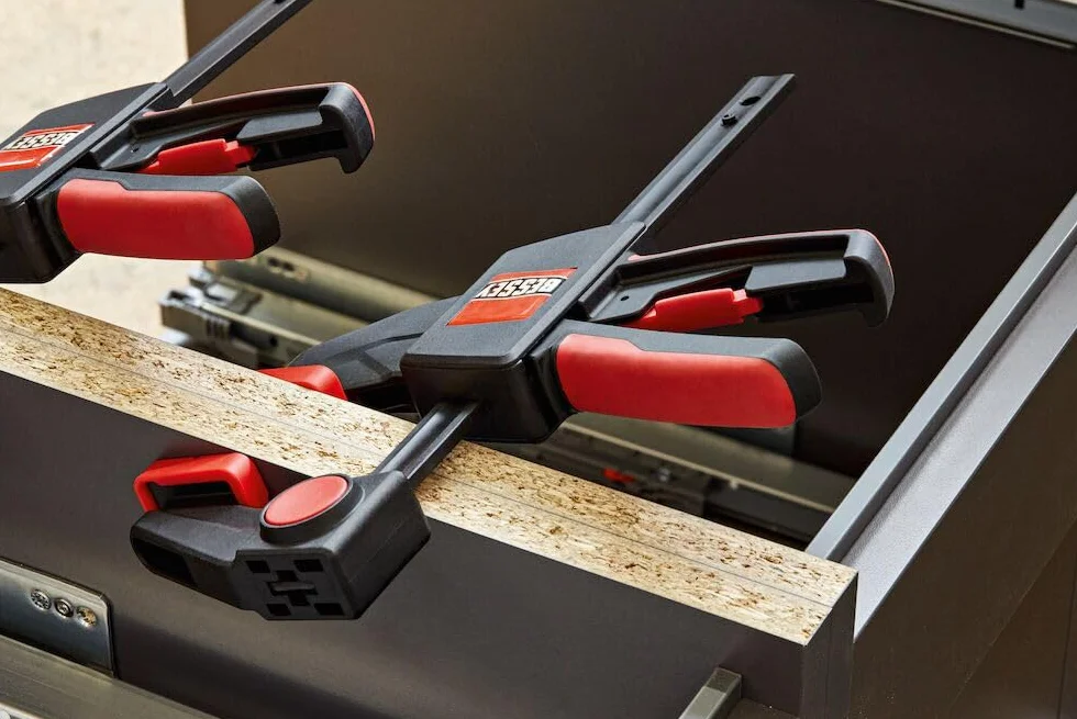 BESSEY Presse Une Main EZL 300/80