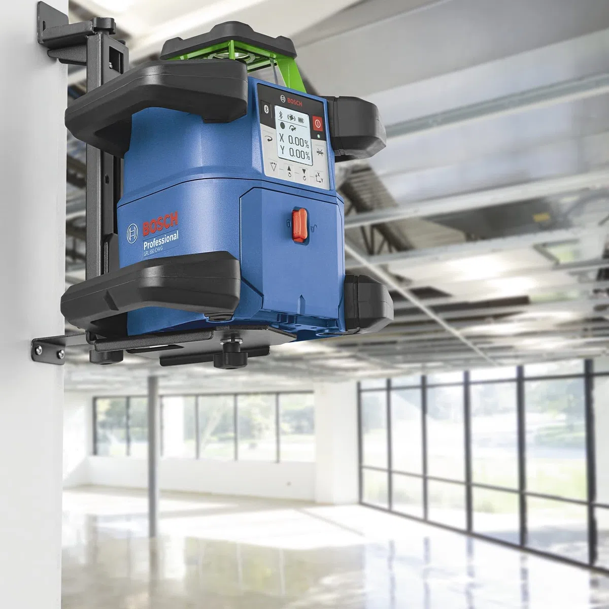 Bosch Professional 18V System laser rotatif GRL 650 CHVG (laser vert, mises à niveau extérieures, 1 batterie 18 V 4,0 Ah + chargeur, avec application dédiée, portée : jusqu’à 650 m, dans coffret)