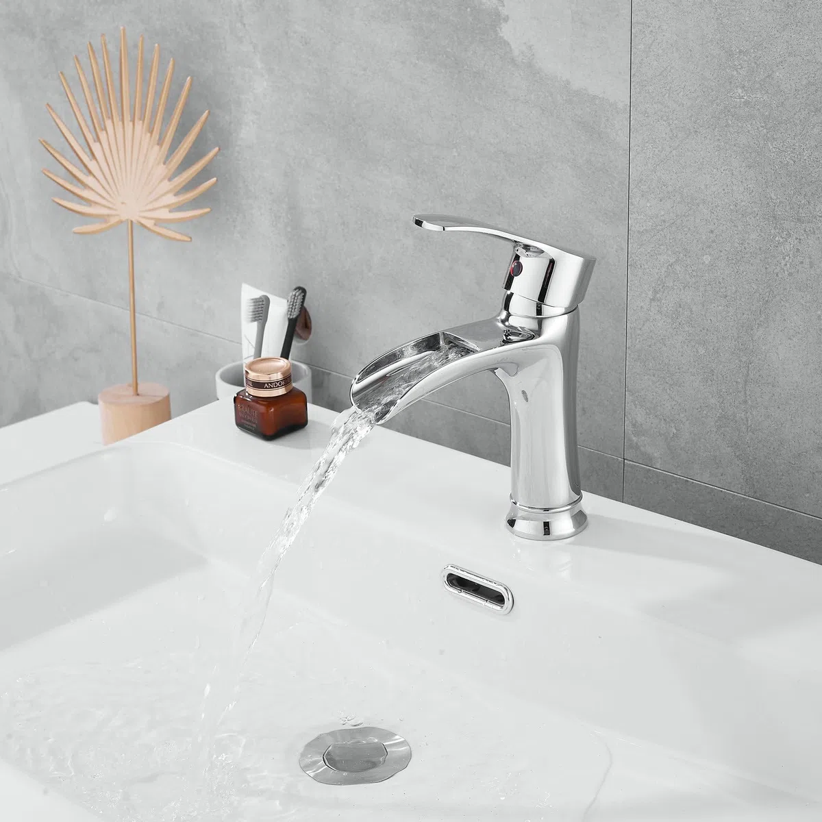 SHUNLI Robinet Salle de Bain Chromé, Mitigeur de Lavabo Cascade, Robinet Lavabo Design Elégant Robinetterie en Laiton (Chromé)