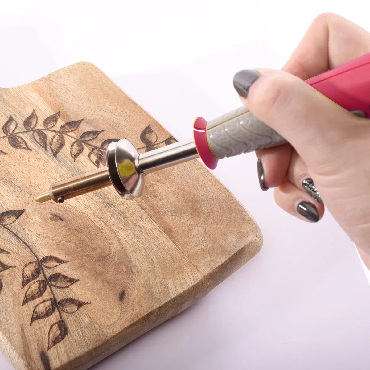 Vaessen Creative Pyrograveur Deluxe avec 5 Embouts, pour Toutes Sortes de Loisirs Créatifs, Projets Artistiques et Créations Uniques