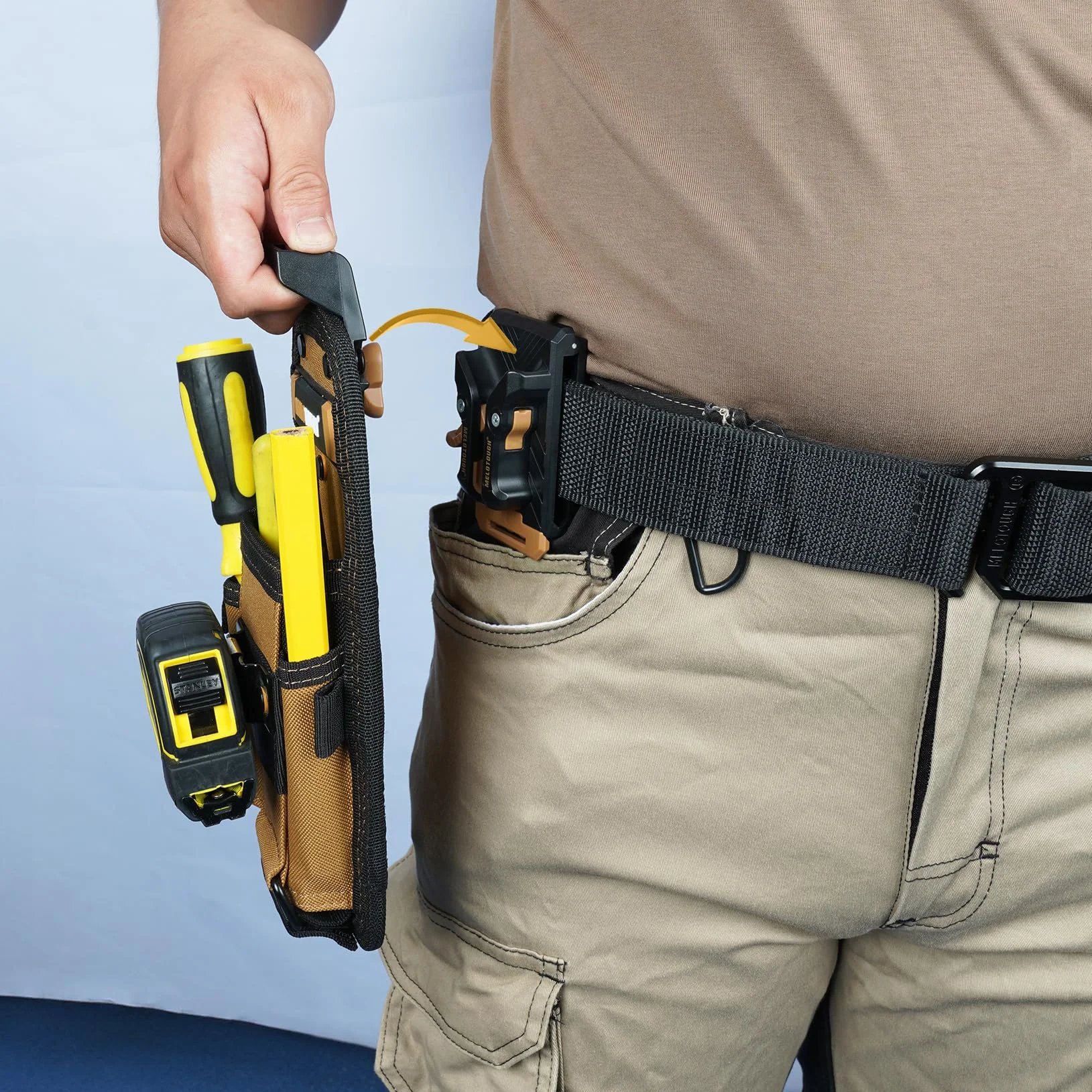 MELOTOUGH Petite pochette à outils avec clip de ceinture à dégagement rapide, pochette de ceinture à outils avec clip de ruban adhésif d'électricien, mini étui de rangement d'outils de travail et