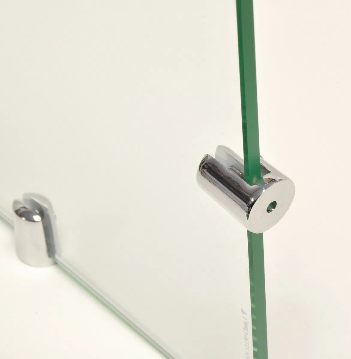 Étagère d'angle en verre trempé avec 2 fixations chromées 200 x 200 mm Épaisseur 6 mm