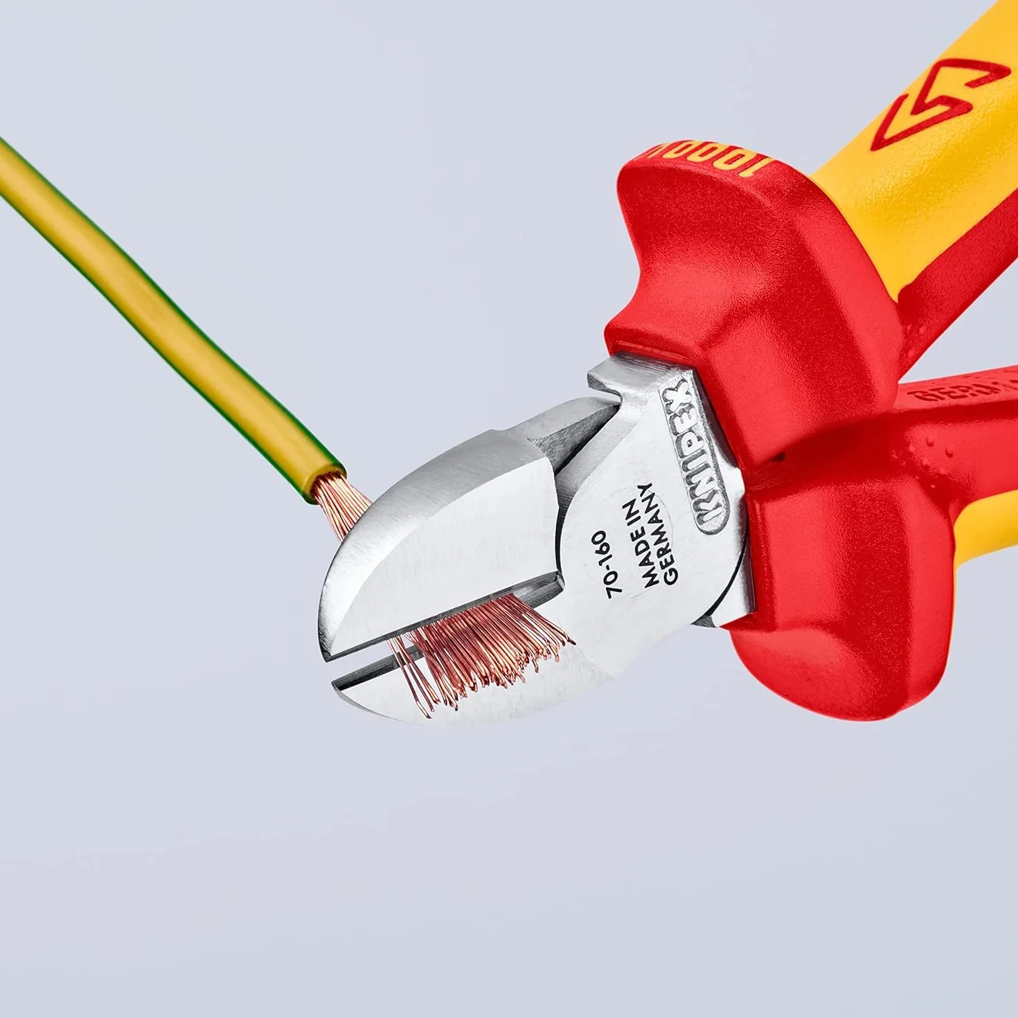 Knipex Pince coupante de côté chromée isolées par gaines bi-matière, certifiées VDE 160 mm, 70 06 160