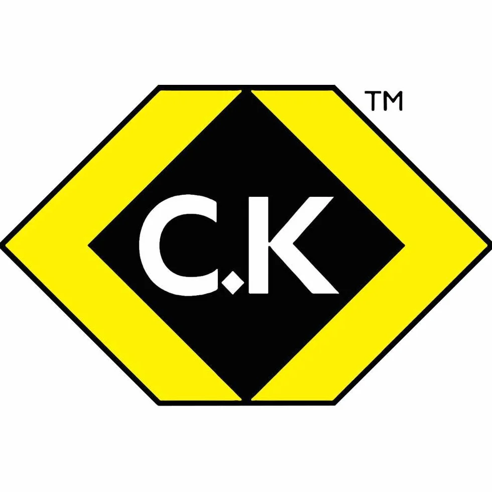 C.K T3907 8 Pince à becs demi-rondes coudée 200 mm