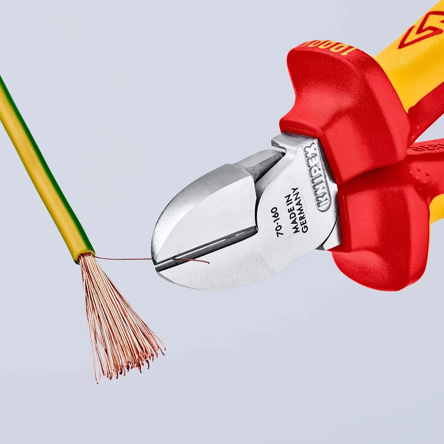 Knipex Pince coupante de côté chromée isolées par gaines bi-matière, certifiées VDE 160 mm, 70 06 160