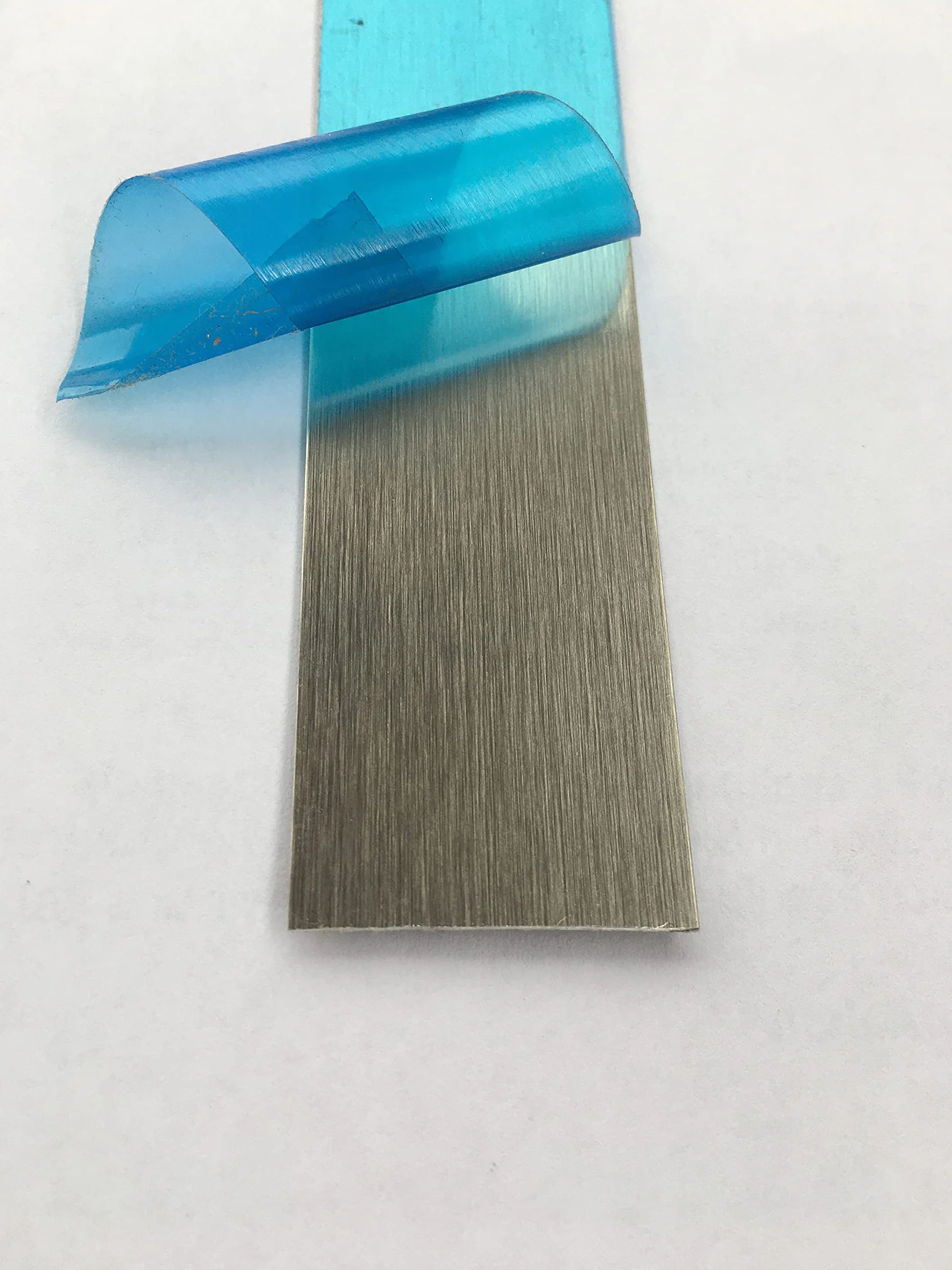 Aluminium brossé tôle d'acier inoxydable V2A, acier inoxydable brossé,2500 x 21 x 0,5 mm bande en tôle, aspect acier inoxydable. (S 21)
