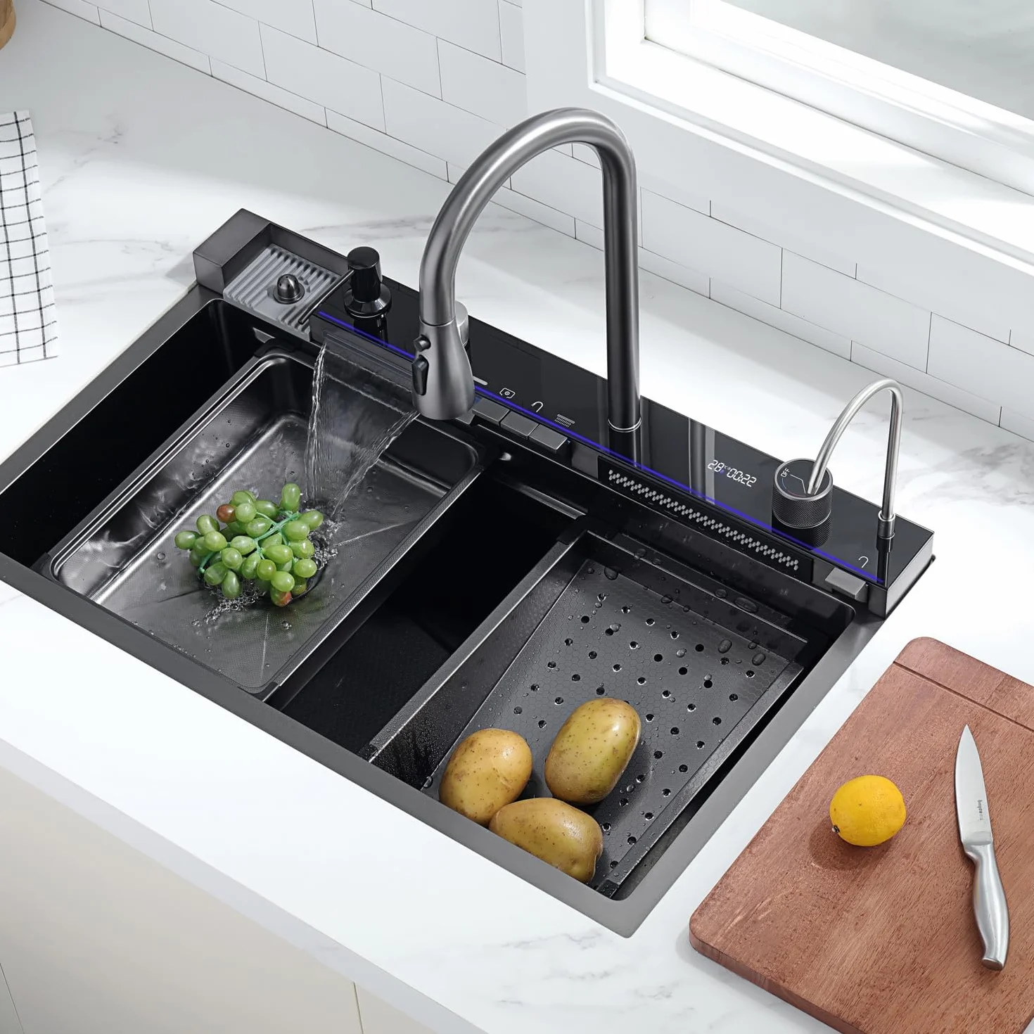 Évier de cuisine en acier inoxydable T304, en cascade, encastré, avec robinet numérique multifonctionnel, divers accessoires (75 x 45 cm)